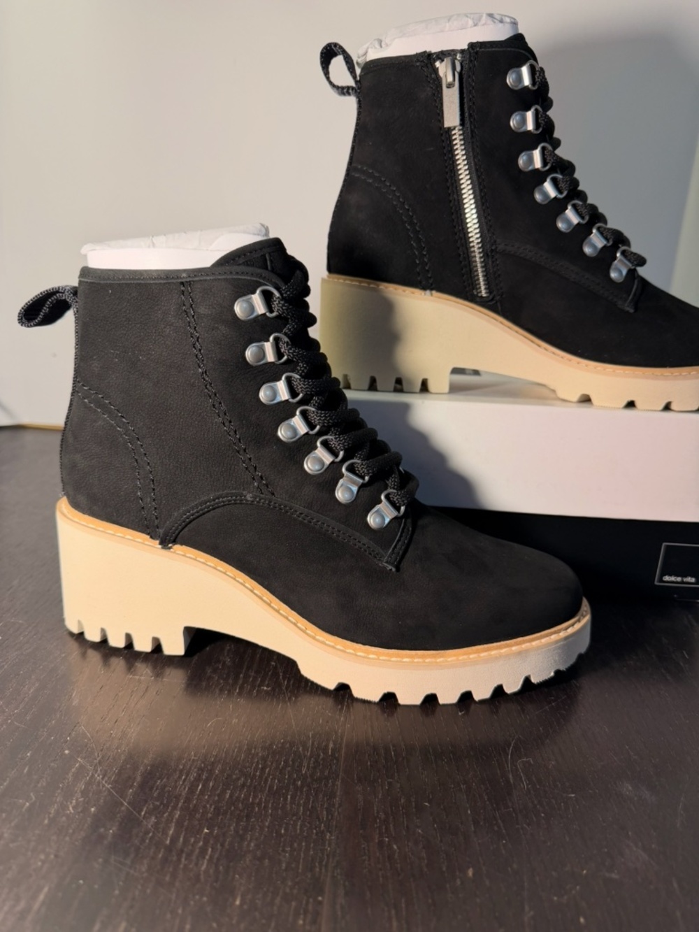Dolce Vita Huey Hiker Nubuck Leather Boots Black/Cream Womans 8M